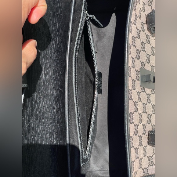 Gucci shoulder bag - Picture 13 of 16